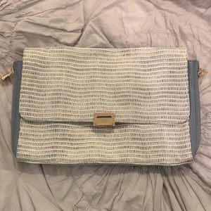 Pour la Victoire clutch